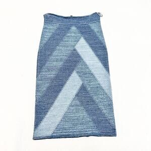 BCBG Maxazria Chevron Patterned Heavy Knit Pencil Skirt Denim Size S